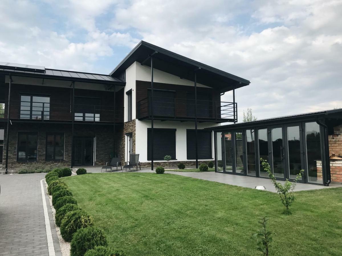 Лофт Апартаменти Шацьк Svitjaz Exteriör bild